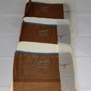 Vintage Hanes Barely There Walking Sheer Nylons
